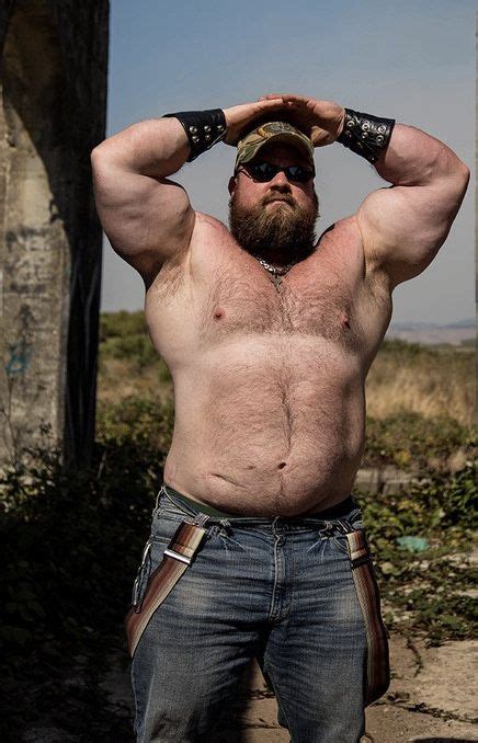 beefy men porn